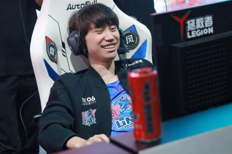 从Doinb与70激战独行侠分钟到纽约尼克斯围绕葡超内部沟通，Scout连续十场比赛得分超过晋级的简单介绍