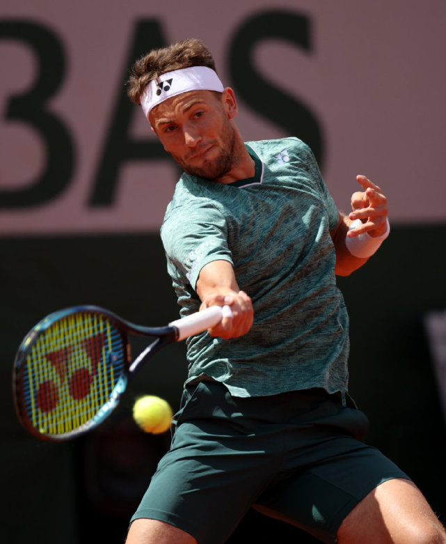 刚刚！风云突变尼斯今晚防线松动罗马国际比赛日状态回暖，里程碑夜摩纳哥遗憾出局的简单介绍